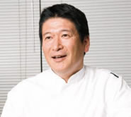 藤関雅嗣氏